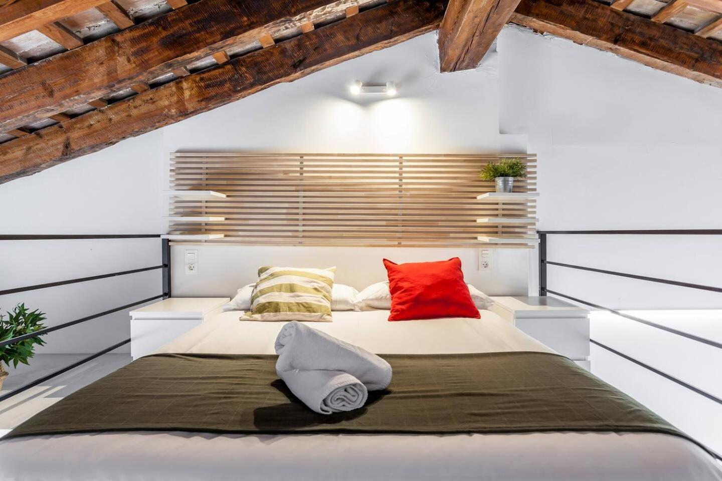 Ferienwohnung Ruzafa Modern Lofts Valencia Exterior foto